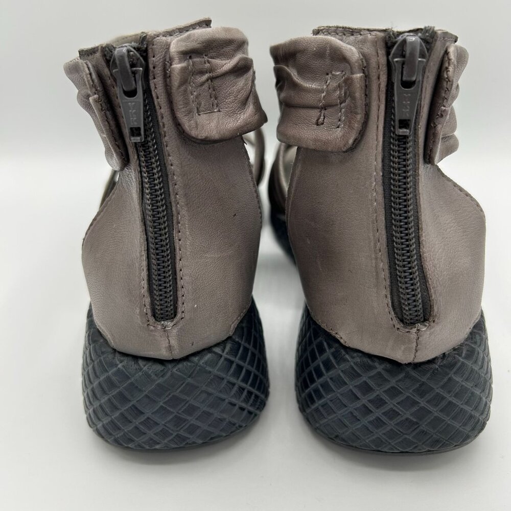 Diba True Womens Leather Sandals Size 11M Emmie Lou Taupe Strappy Wedge Zip Back - Picture 5 of 10